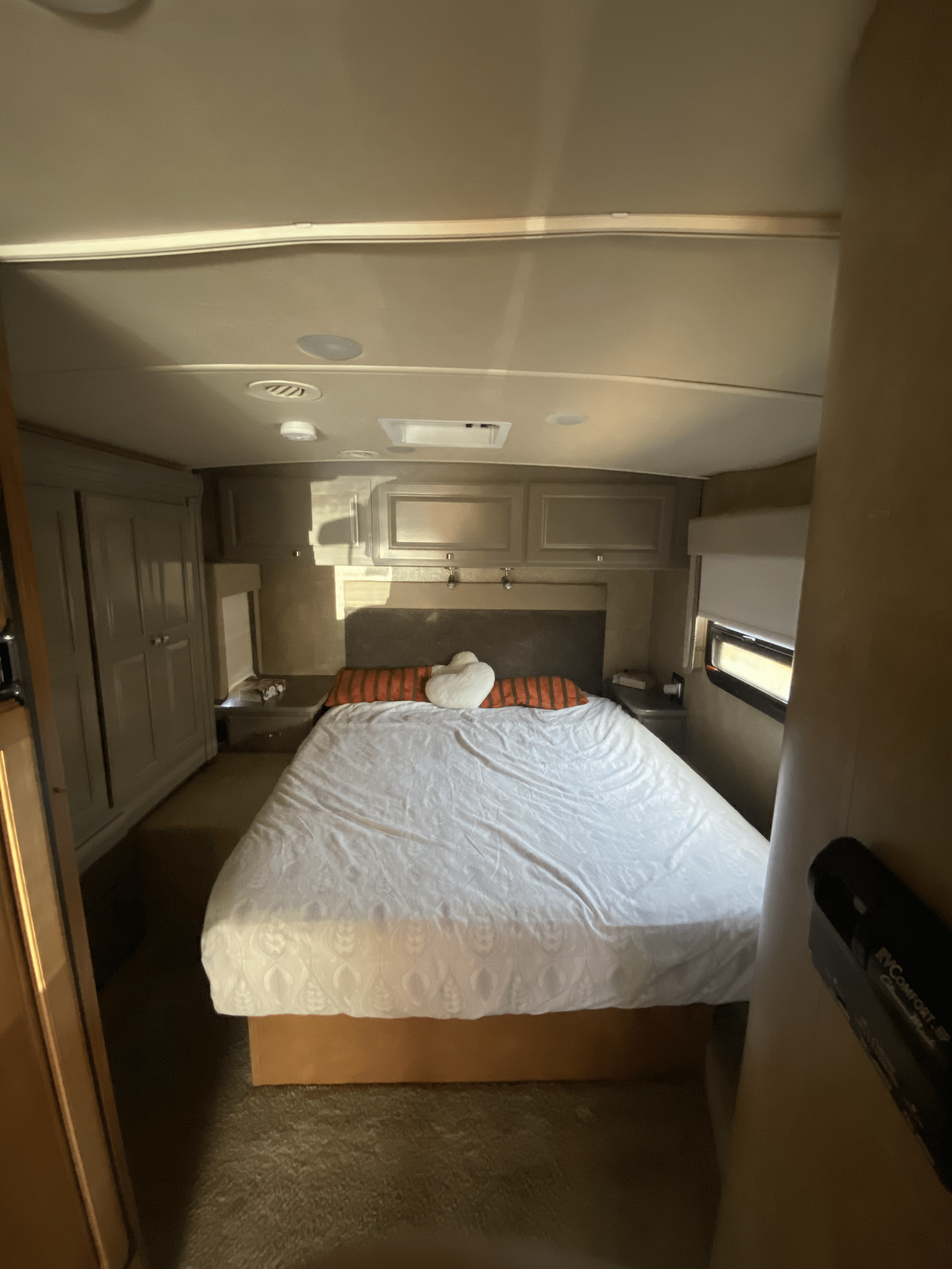 rent luxury motorhome for set in spain