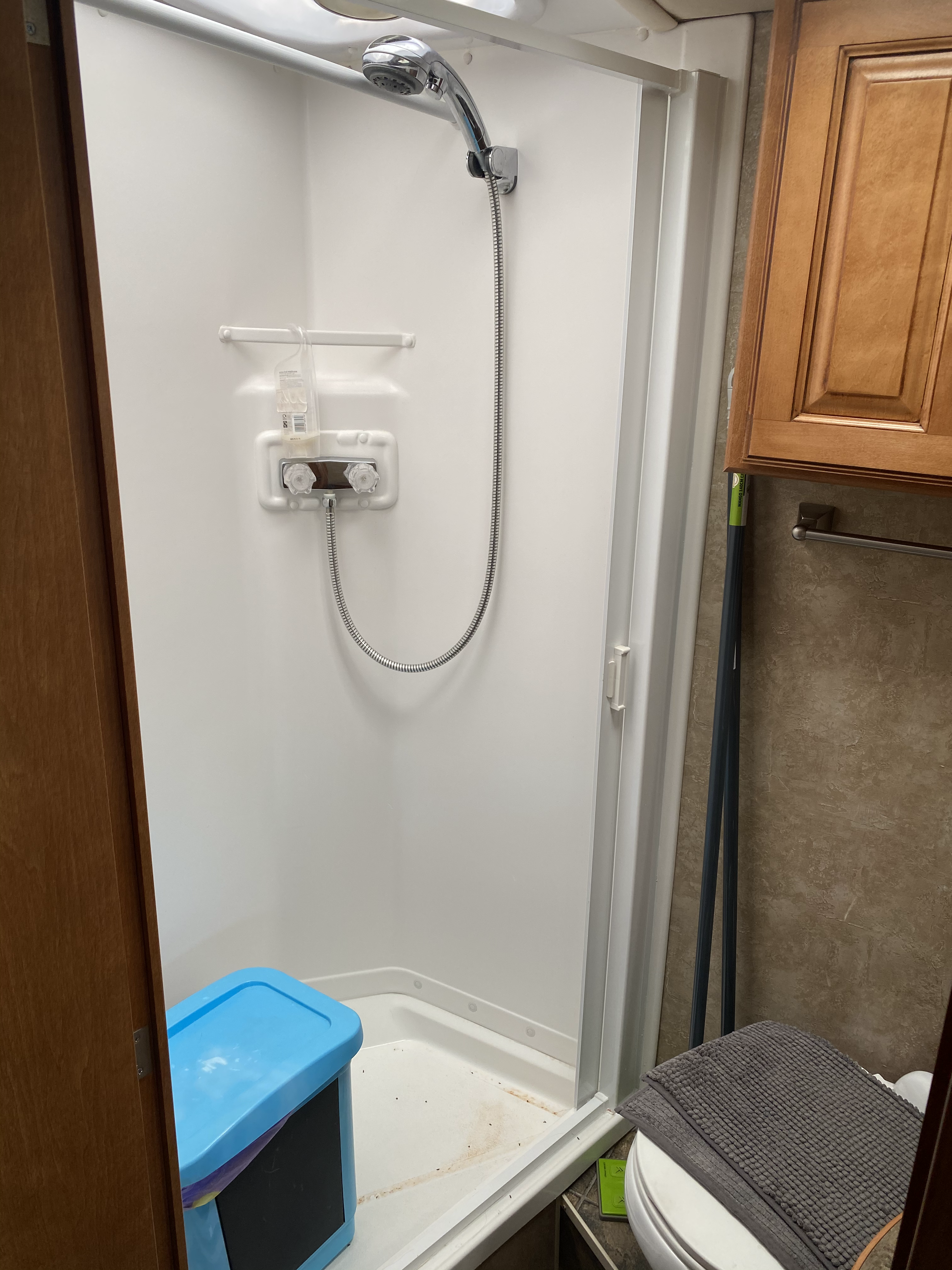 rent luxury motorhome for set in spain